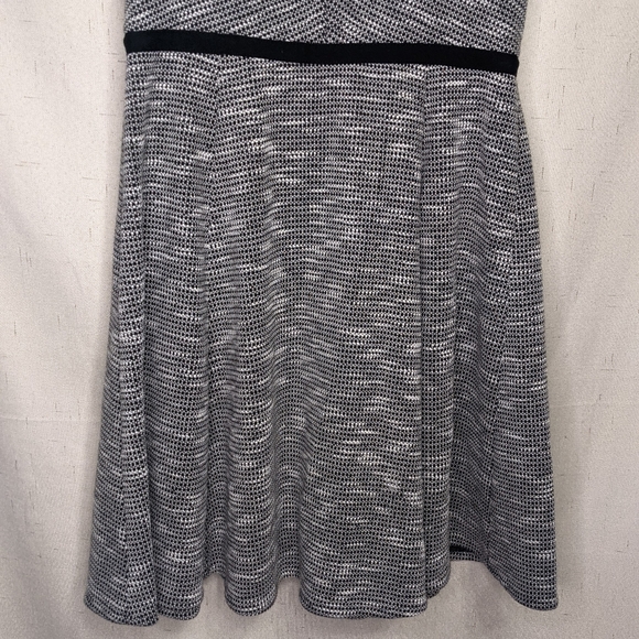 Tibi black and white skater dress size 2 - Picture 3 of 8